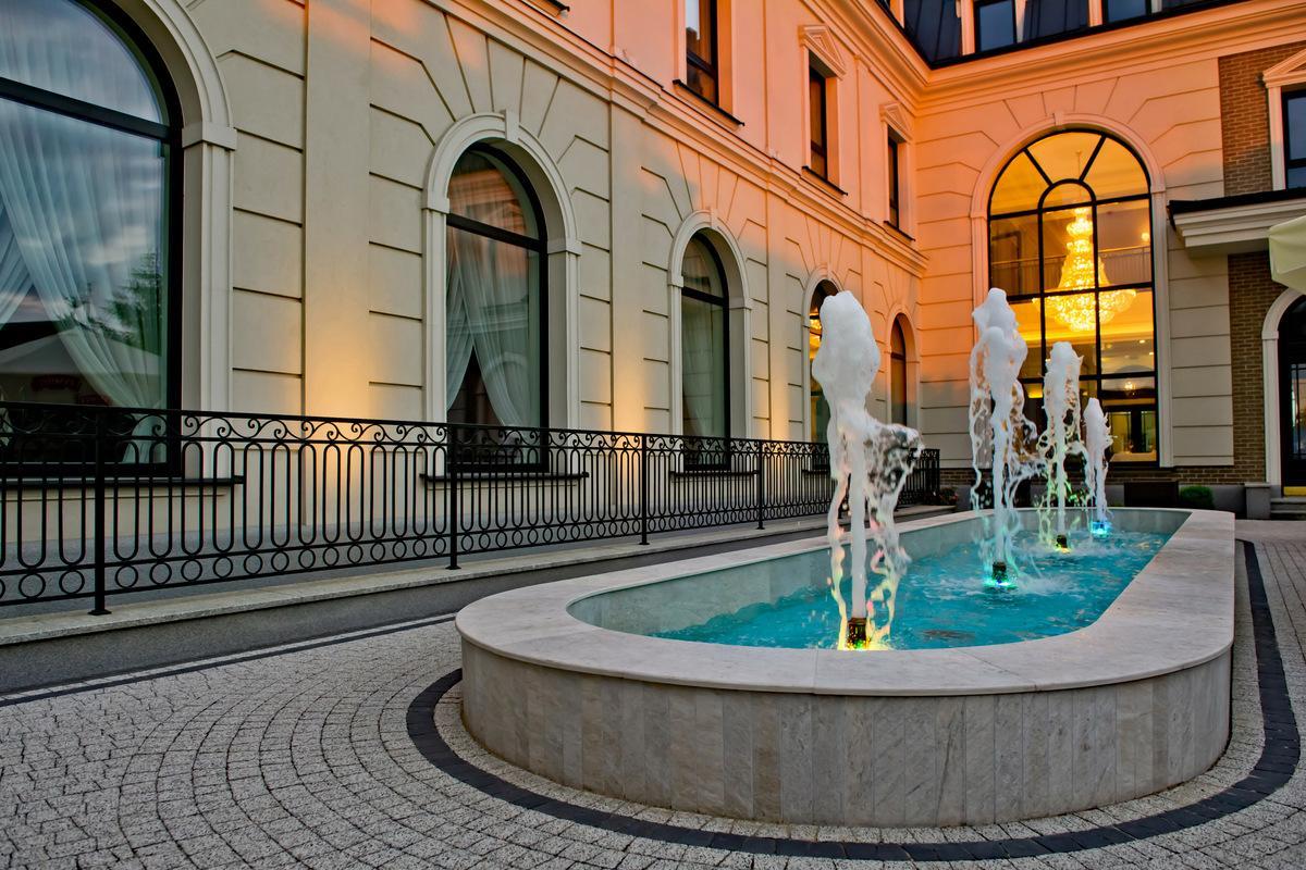Hotel Mansor Ząbki Exterior photo